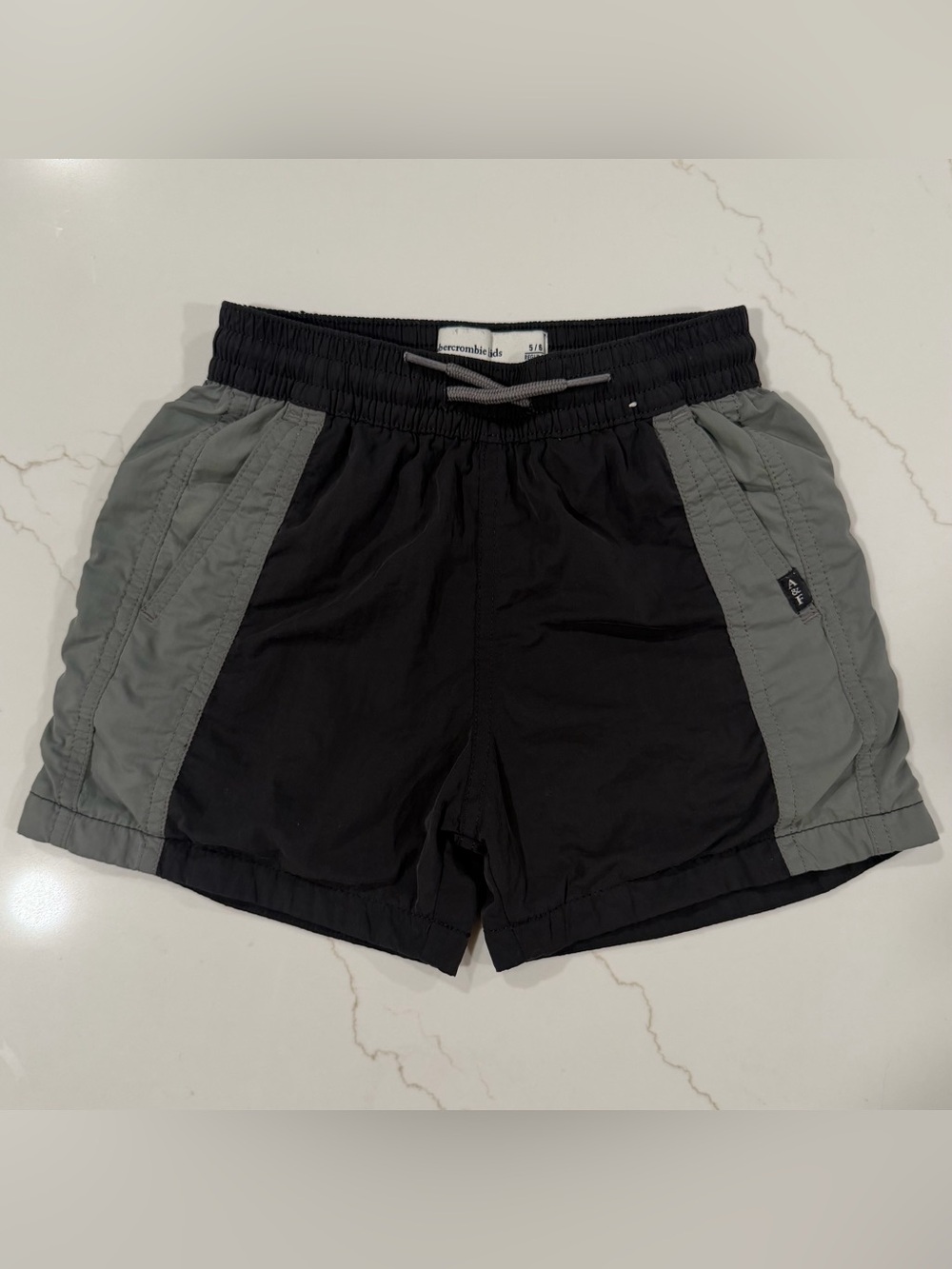 abercrombie kids Black and Gray Pool to Play Swim Shorts